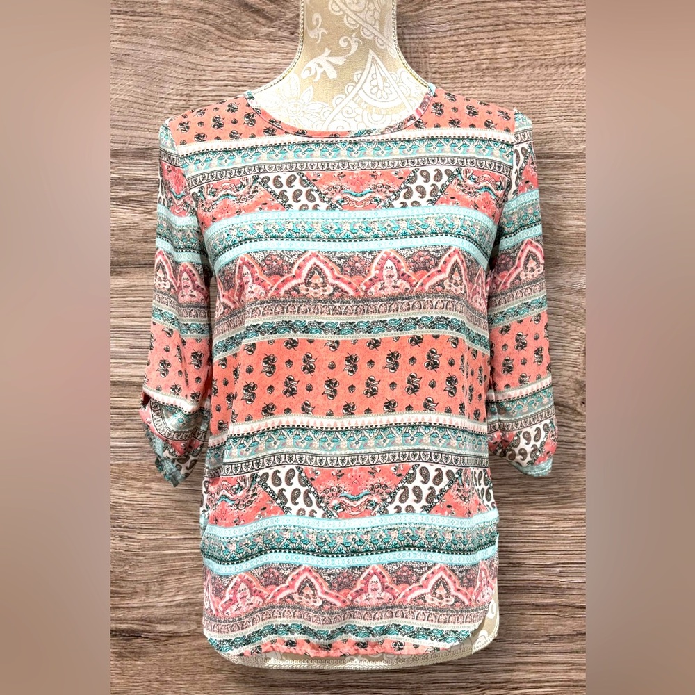 Pink Republic Women’s Size XS Paisley Print 3/4 length Sleeve Blouse